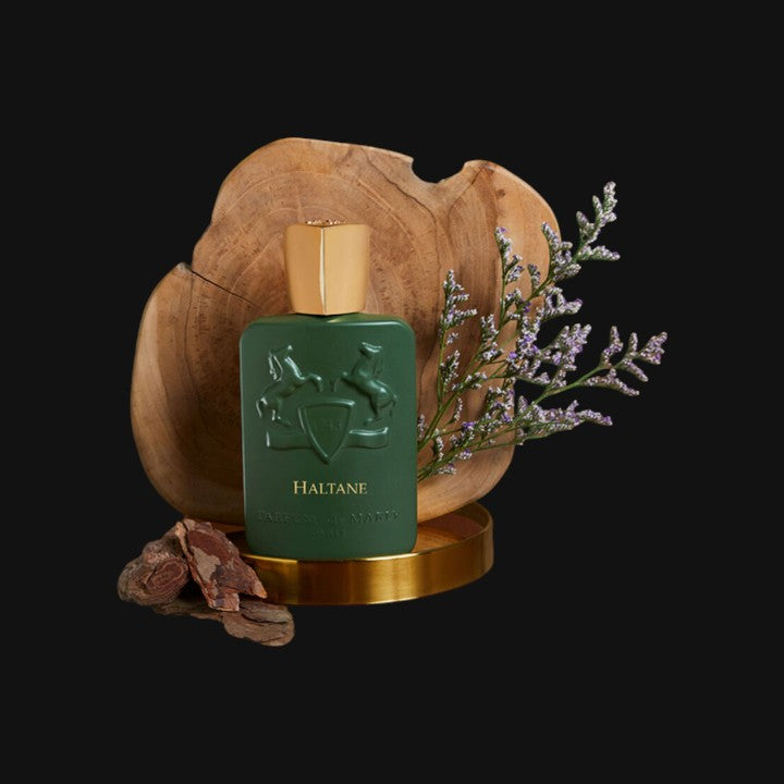 Haltane de Parfums de Marly con madera y lavanda